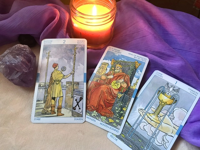 Tarot and Meditation: Using Cards for Inner Peace